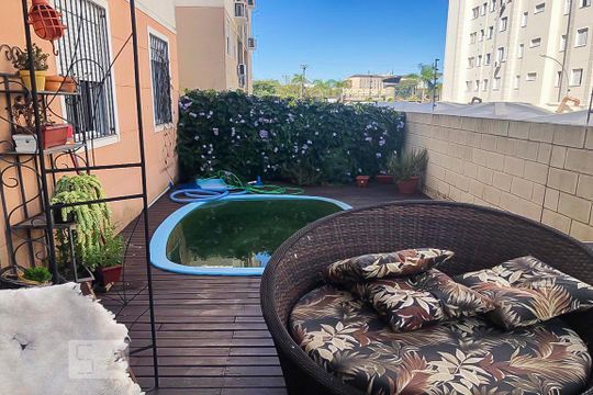 Área externa de apartamento à venda com 3 quartos, 75m² em Humaitá, Porto Alegre