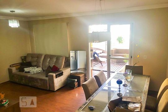 Sala de apartamento à venda com 3 quartos, 75m² em Humaitá, Porto Alegre