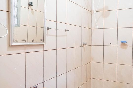 Banheiro de casa à venda com 2 quartos, 150m² em Brás, São Paulo