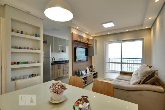 Sala de apartamento à venda com 2 quartos, 60m² em Vila Anastácio, São Paulo
