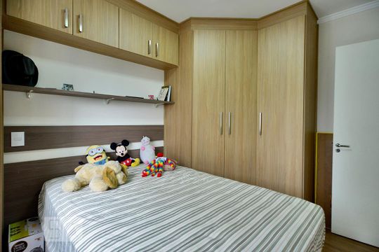 Quarto 1 de apartamento à venda com 2 quartos, 60m² em Vila Anastácio, São Paulo