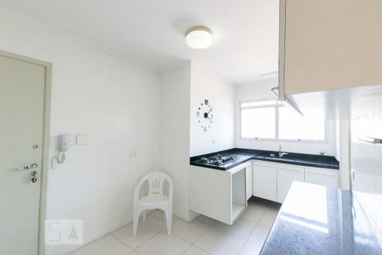 Cozinha de apartamento à venda com 3 quartos, 109m² em Vila Nova Conceição, São Paulo