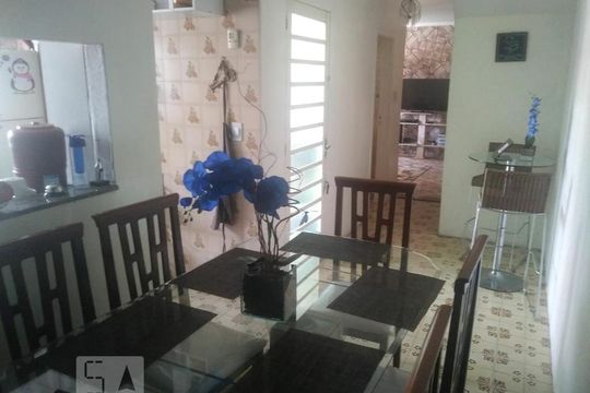 Cozinha de casa à venda com 3 quartos, 128m² em Vila Carmosina, São Paulo