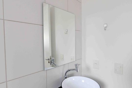 Banheiro de apartamento para alugar com 1 quarto, 35m² em Liberdade, São Paulo