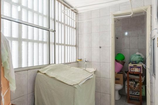 Área de serviço de apartamento para alugar com 2 quartos, 83m² em Vila Monumento, São Paulo
