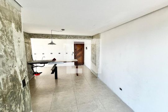 Sala de apartamento à venda com 2 quartos, 65m² em Vila Celeste, São Paulo