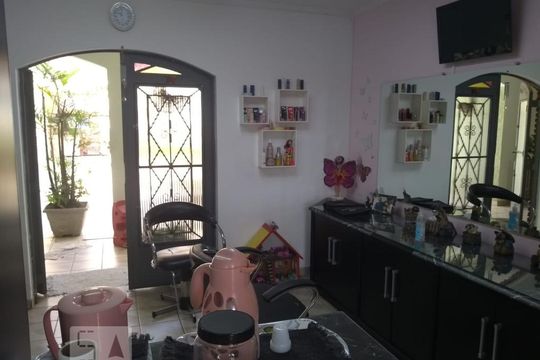 Sala de casa à venda com 3 quartos, 400m² em Jardim Iva, São Paulo