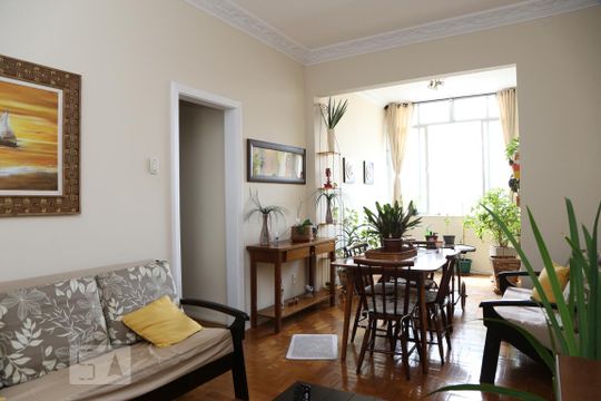 Sala de apartamento à venda com 2 quartos, 92m² em Grajau, Rio de Janeiro