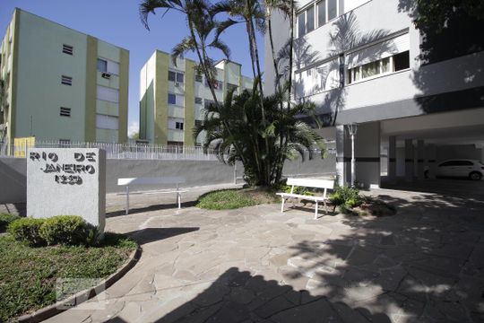 Área Externa de apartamento para alugar com 2 quartos, 79m² em Centro, Canoas