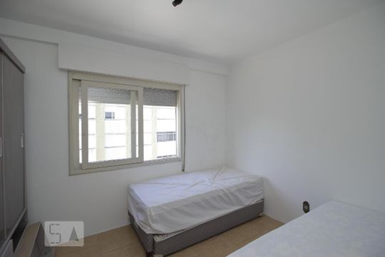 Quarto 1 de apartamento para alugar com 2 quartos, 79m² em Centro, Canoas