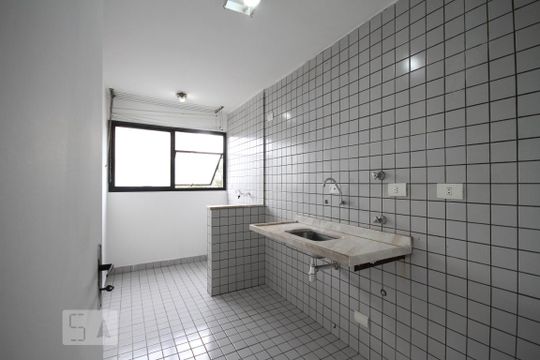 Cozinha de apartamento à venda com 2 quartos, 65m² em Jardim Celeste, São Paulo