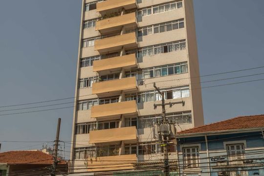 Fachada de apartamento para alugar com 1 quarto, 44m² em Água Branca, São Paulo