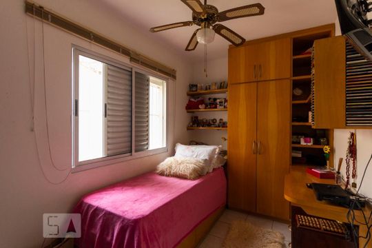 Quarto 1 de casa à venda com 3 quartos, 165m² em Parque Jabaquara, São Paulo