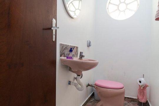 Lavabo de casa à venda com 3 quartos, 165m² em Parque Jabaquara, São Paulo