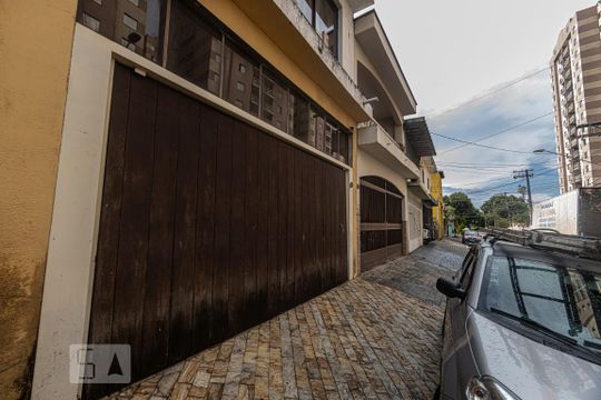 Fachada de casa para alugar com 1 quarto, 56m² em Chácara Califórnia, São Paulo
