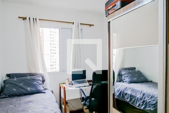 Quarto 1 de apartamento à venda com 2 quartos, 48m² em Gopouva, Guarulhos