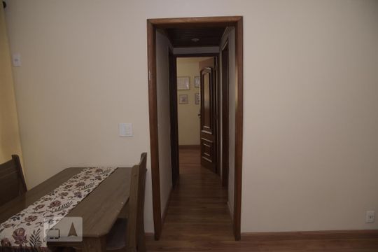 Corredor de apartamento à venda com 2 quartos, 52m² em Pechincha, Rio de Janeiro