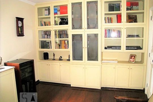 Quarto 1 de apartamento à venda com 4 quartos, 230m² em Aclimação, São Paulo
