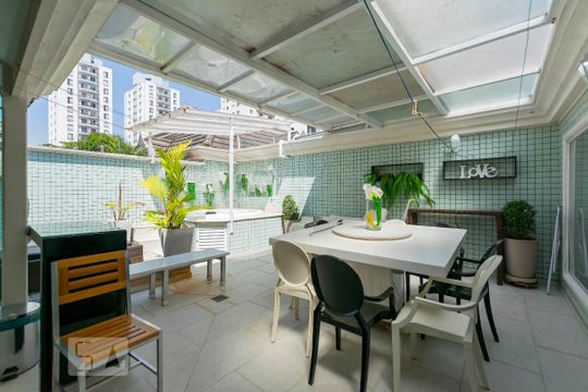 3o. Andar - Cobertura de casa de condomínio à venda com 3 quartos, 380m² em Vila Santo Estefano, São Paulo