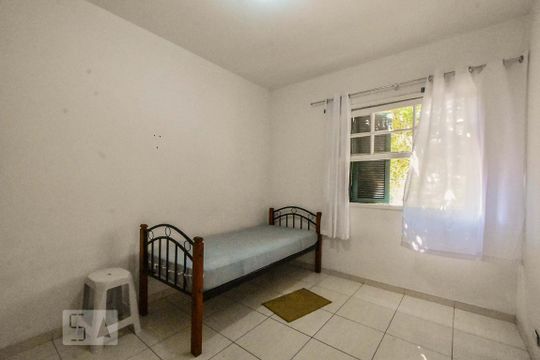 Quarto 01 de casa para alugar com 2 quartos, 50m² em Cidade Monções, São Paulo