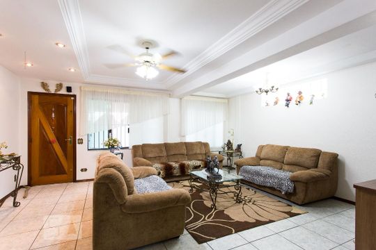 Sala de casa à venda com 3 quartos, 220m² em Vila Invernada, São Paulo