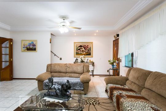Sala de casa à venda com 3 quartos, 220m² em Vila Invernada, São Paulo