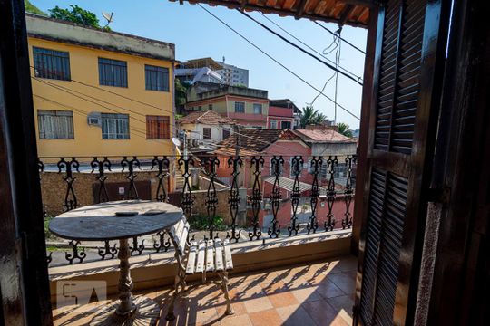 varanda da Sala  de casa para alugar com 3 quartos, 100m² em Largo do Barradas, Niterói