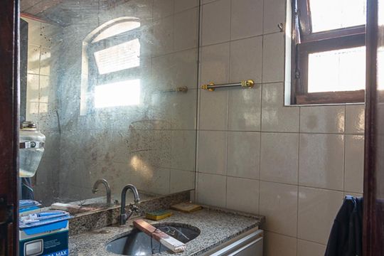 Banheiro Social de casa para alugar com 3 quartos, 100m² em Largo do Barradas, Niterói