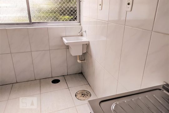 Cozinha de apartamento à venda com 2 quartos, 70m² em Cristal, Porto Alegre