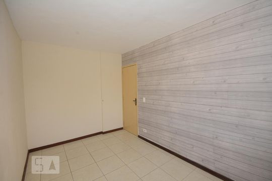 Quarto de apartamento para alugar com 1 quarto, 45m² em Jacarepaguá, Rio de Janeiro