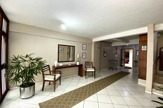 Hall de Entrada de apartamento para alugar com 2 quartos, 85m² em Morro do Espelho, São Leopoldo