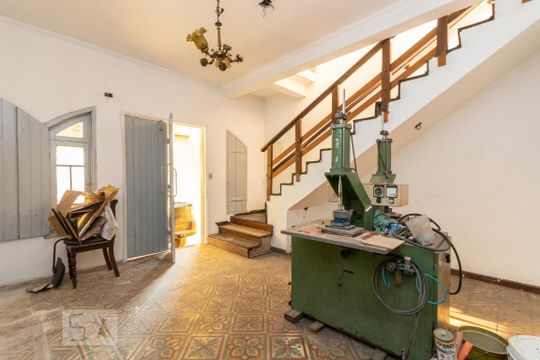Hall de entrada de casa à venda com 3 quartos, 400m² em Vila Ré, São Paulo