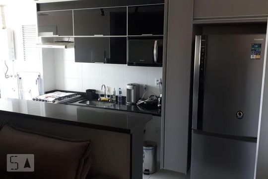 Cozinha de apartamento à venda com 2 quartos, 80m² em Barra da Tijuca, Rio de Janeiro