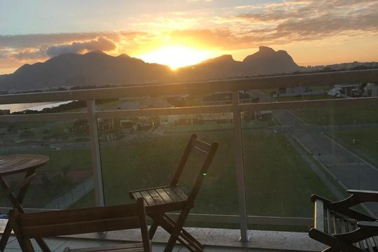 varanda de apartamento à venda com 2 quartos, 80m² em Barra da Tijuca, Rio de Janeiro