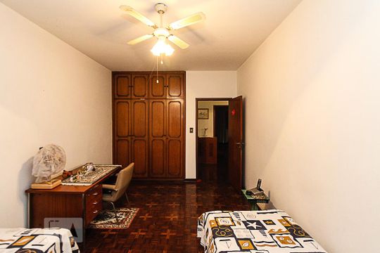 Quarto de casa à venda com 4 quartos, 300m² em Mooca, São Paulo