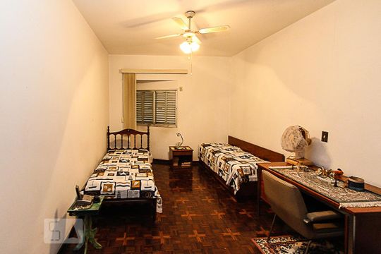 Quarto de casa à venda com 4 quartos, 300m² em Mooca, São Paulo