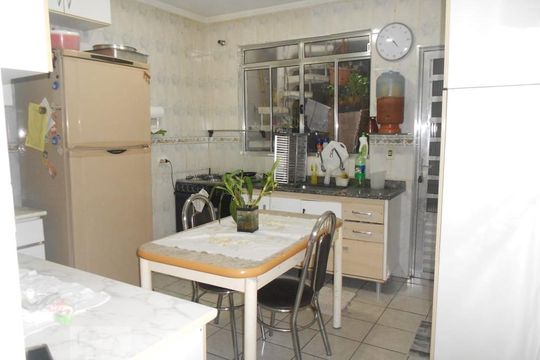 Cozinha  de casa de condomínio à venda com 3 quartos, 94m² em Vila Paulistania, São Paulo