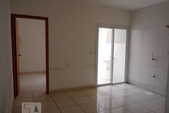 Sala de apartamento à venda com 3 quartos, 100m² em Fátima, Canoas