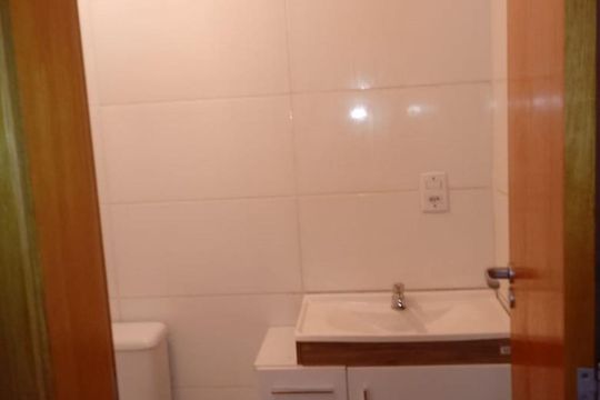 Banheiro de apartamento à venda com 3 quartos, 100m² em Fátima, Canoas