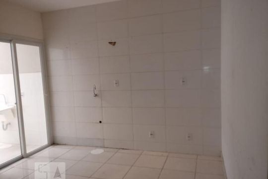 Sala de apartamento à venda com 3 quartos, 100m² em Fátima, Canoas