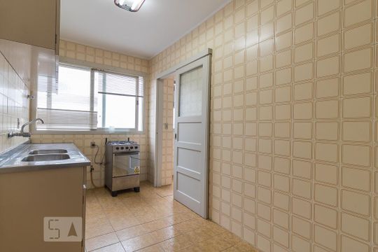 Cozinha de apartamento à venda com 2 quartos, 148m² em Petrópolis, Porto Alegre
