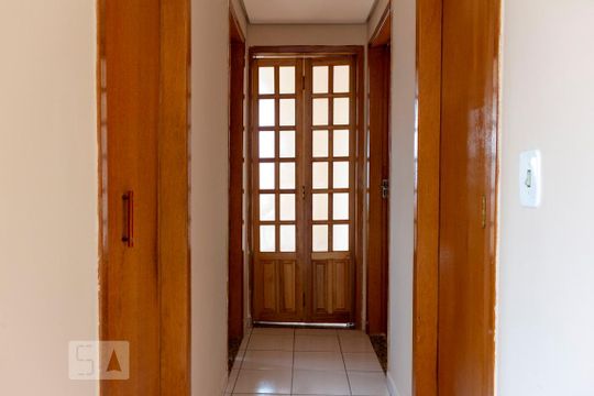 Corredor de apartamento à venda com 2 quartos, 72m² em Bosque da Saúde, São Paulo