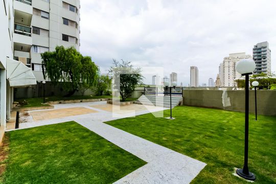 Área externa de apartamento para alugar com 4 quartos, 330m² em Santana, São Paulo