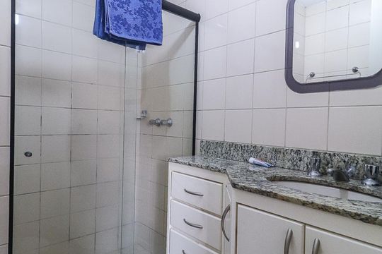 Banheiro da Suíte de apartamento à venda com 3 quartos, 70m² em Jacarepaguá, Rio de Janeiro