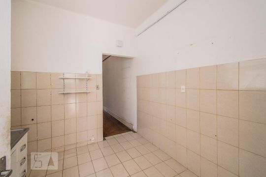 Cozinha de casa para alugar com 3 quartos, 130m² em Aclimação, São Paulo