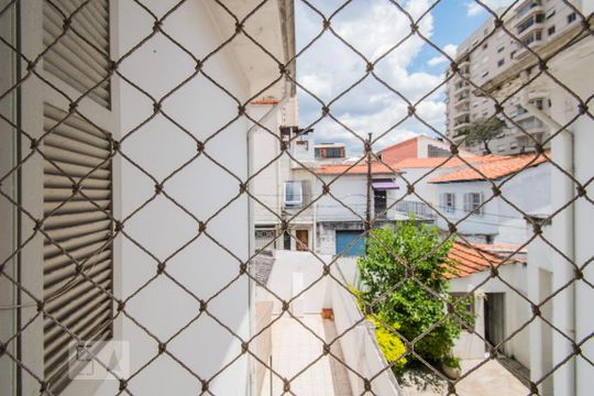Vista do Quarto 2 de casa para alugar com 3 quartos, 130m² em Aclimação, São Paulo