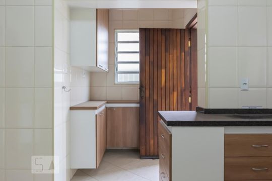 1o. Andar - Cozinha de casa à venda com 3 quartos, 210m² em Vila Monumento, São Paulo