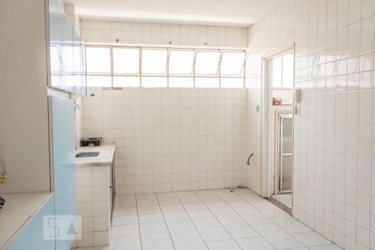 Cozinha de apartamento à venda com 2 quartos, 101m² em Perdizes, São Paulo