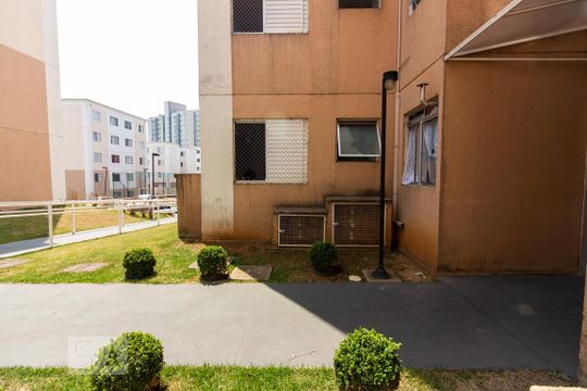 Vista de apartamento para alugar com 2 quartos, 65m² em São Pedro, Osasco