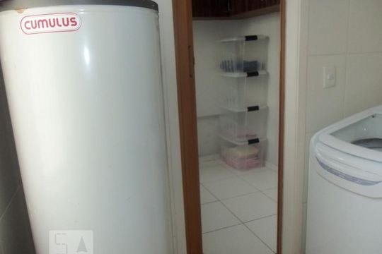 Quarto de Serviço de apartamento à venda com 3 quartos, 110m² em Tijuca, Rio de Janeiro